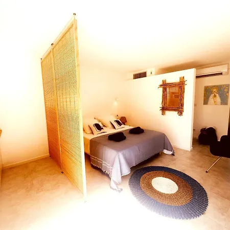 Les Madones Appartement Nîmes Buitenkant foto