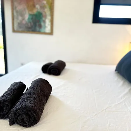 Les Madones Appartement Nîmes Buitenkant foto