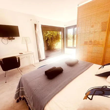 Les Madones Appartement Nîmes Buitenkant foto