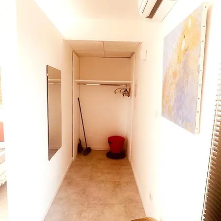 Les Madones Appartement Nîmes Buitenkant foto