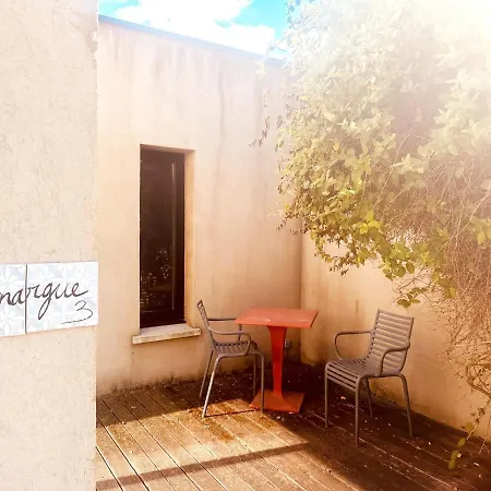 Les Madones Appartement Nîmes Buitenkant foto