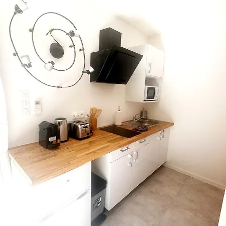 Les Madones Appartement Nîmes Buitenkant foto
