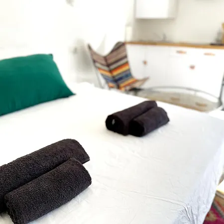 Les Madones Appartement Nîmes Buitenkant foto