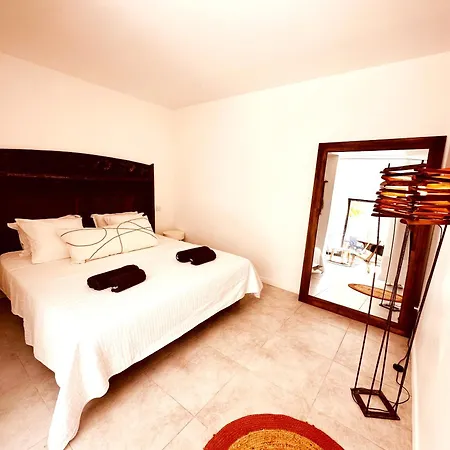 Les Madones Appartement Nîmes Buitenkant foto
