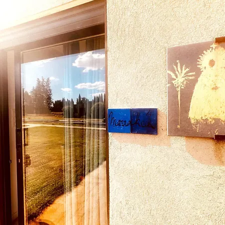 Les Madones Appartement Nîmes Buitenkant foto